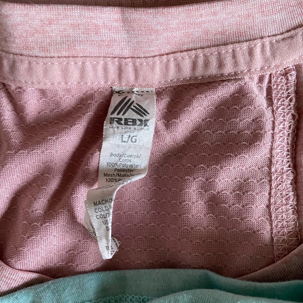 Lot of 3 tank tops - Picture 2 of 4